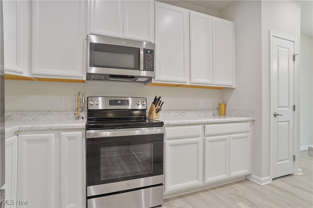 Towns/Cedar Crest - Residential