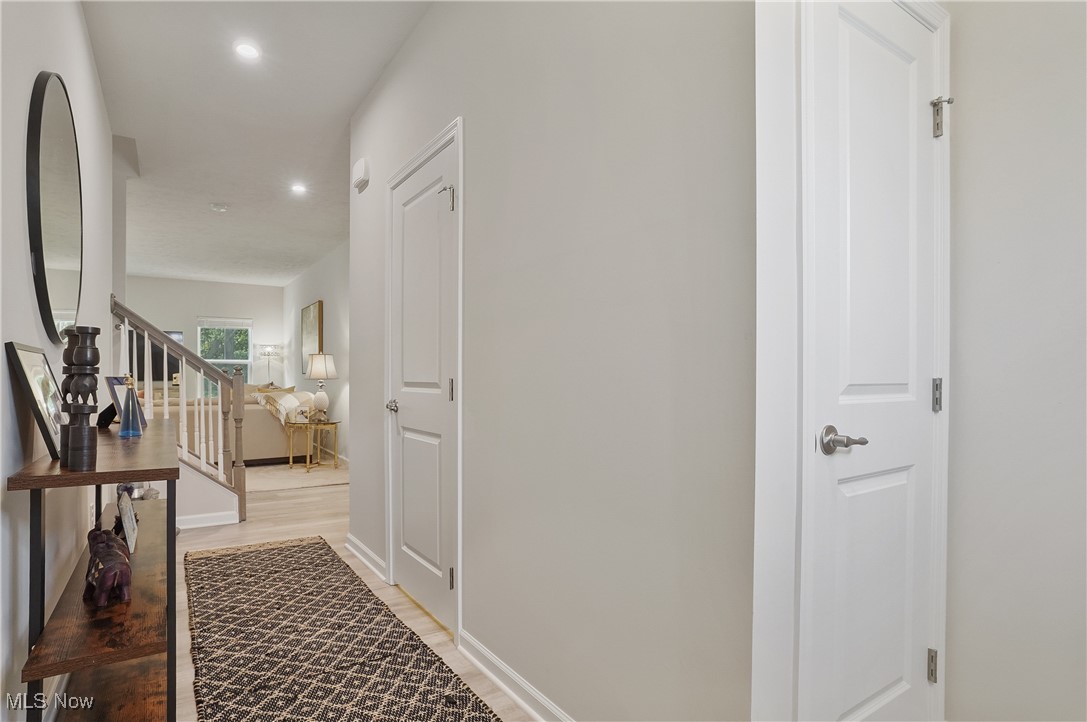Towns/Cedar Crest - Residential