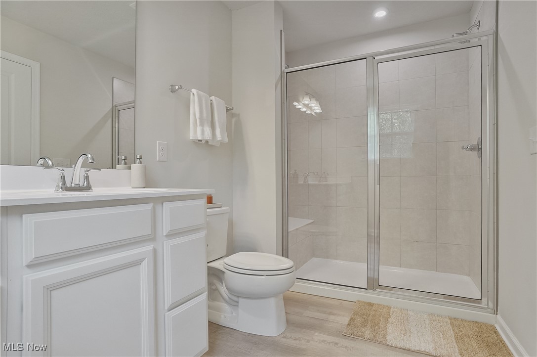 Towns/Cedar Crest - Residential