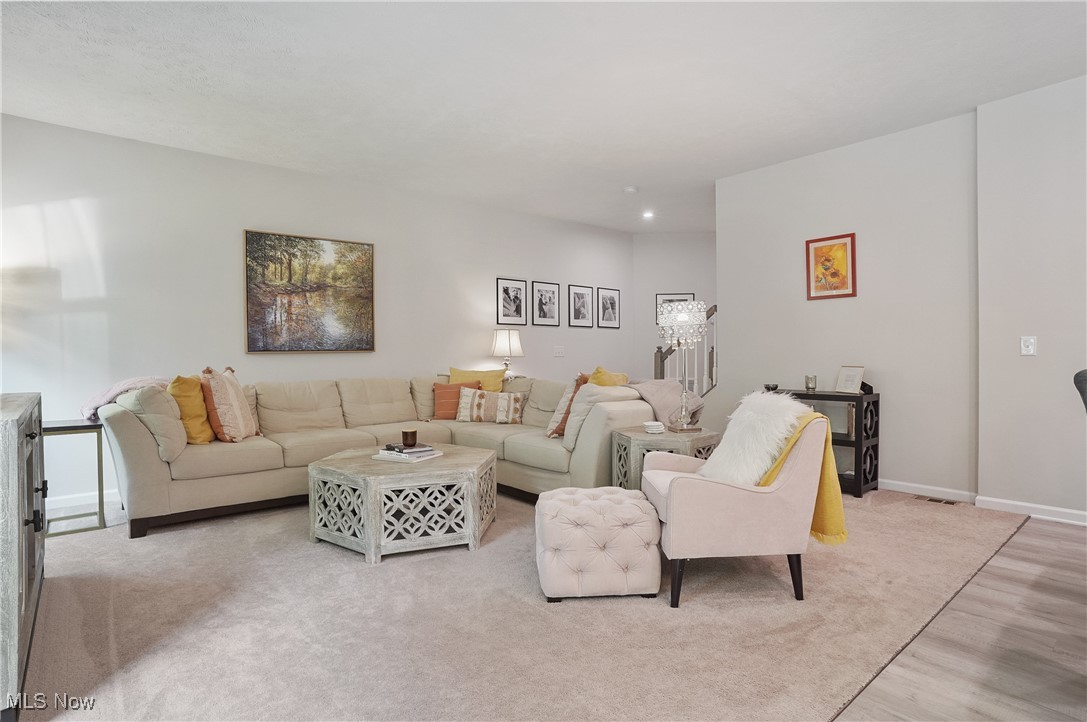 Towns/Cedar Crest - Residential