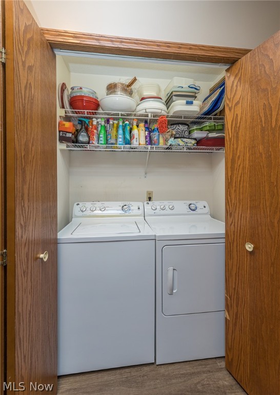 Waterside Woods Twnhs - Residential