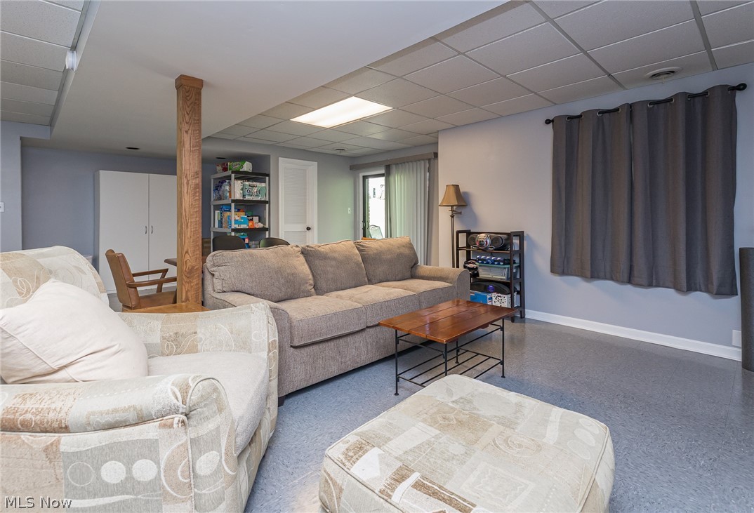 Waterside Woods Twnhs - Residential