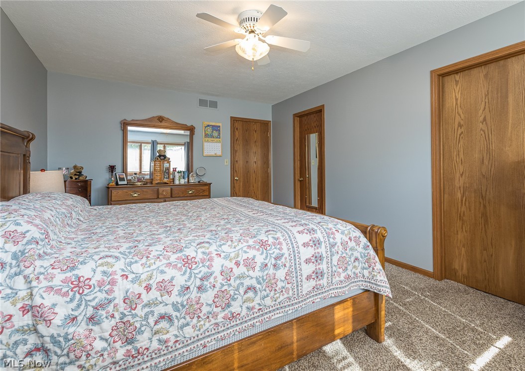 Waterside Woods Twnhs - Residential