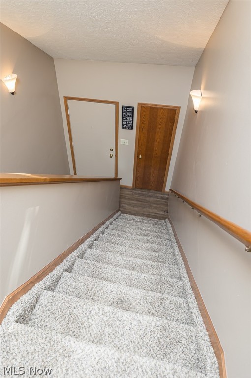 Waterside Woods Twnhs - Residential