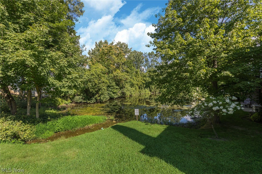 Waterside Woods Twnhs - Residential