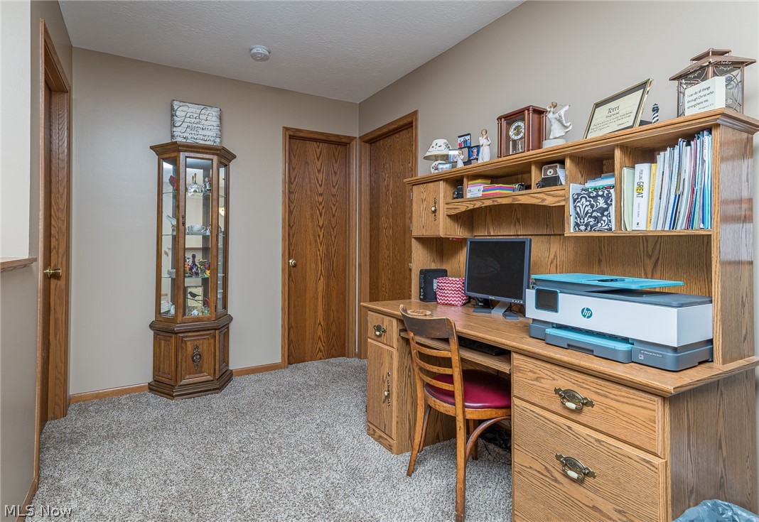 Waterside Woods Twnhs - Residential