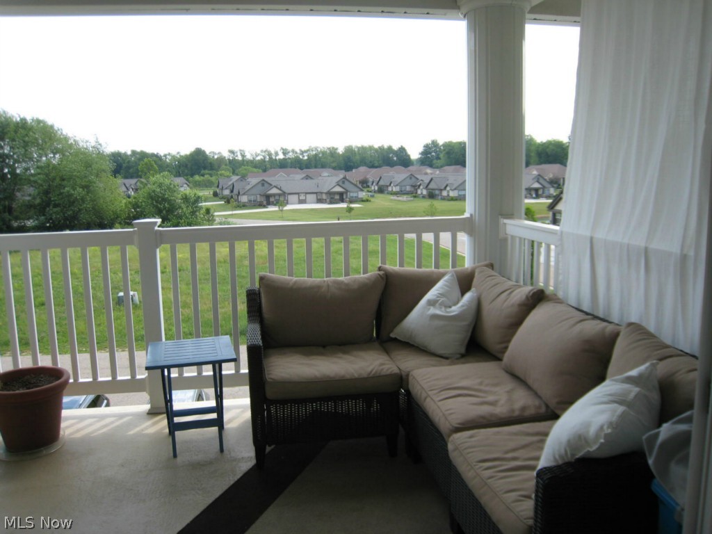 Hampton Court - Residential