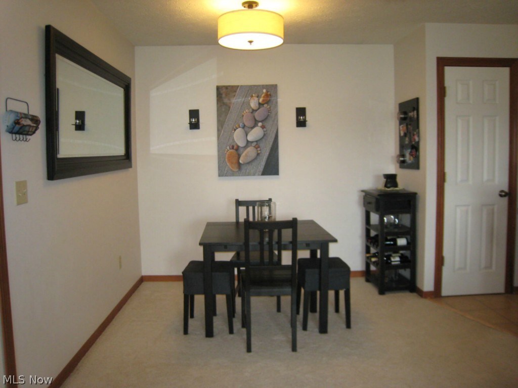 Hampton Court - Residential