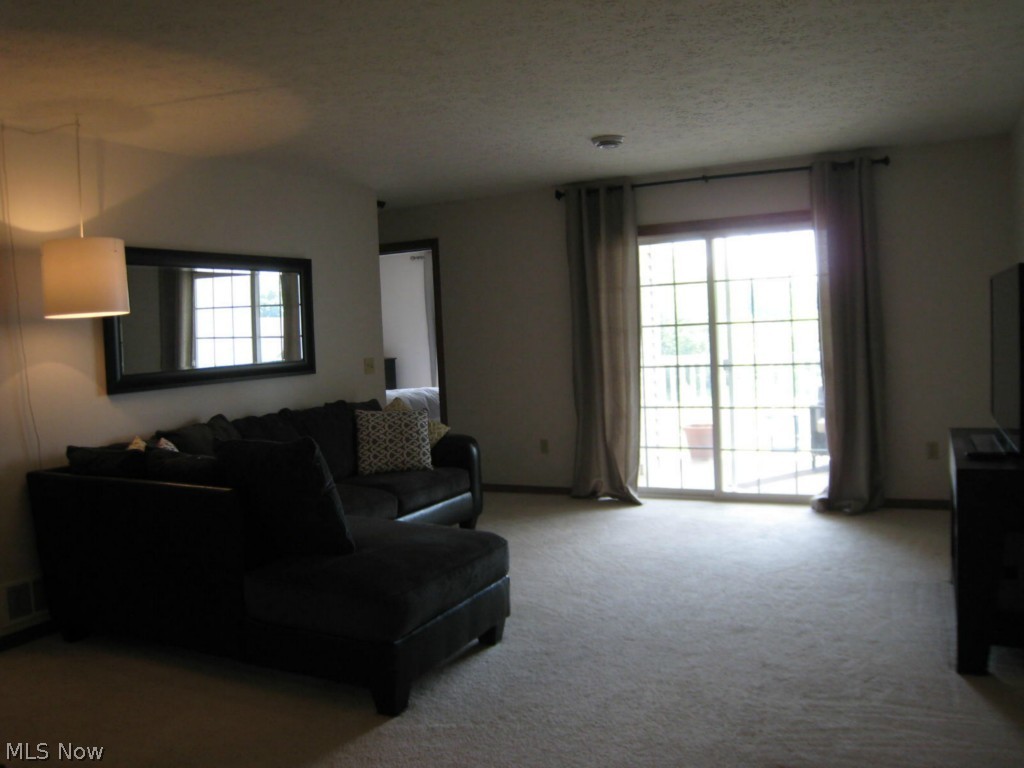 Hampton Court - Residential