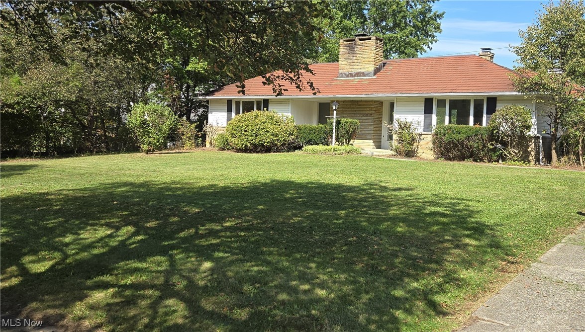 Don’t pass up this incredible opportunity – This 1656 sqft home has a great layout and is much larger than it appears from the
outside! Nice sized eat in kitchen, formal dining room, huge great room with fireplace, 1 st floor laundry (would also make a great
pantry), spacious bedrooms with an abundance of closet space, and tons of natural light throughout the home. Enjoy a nice
summer evening on the private patio or covered front porch. Attached 2 car garage and basement provide even more storage
room. Give this hidden gem a makeover and turn it into your dream home. Great location just minutes from the Shaker Blvd
Walking and; Biking Trail, Van Aken District, Legacy Village, Beachwood Mall, interstate access, tons of shopping and; restaurants, University Circle, downtown Cleveland, and so much more. Buyer to assume city violations. This property is being sold as-is, property is lender -owned and U.S. Bank National Association is making no representations or warranties.