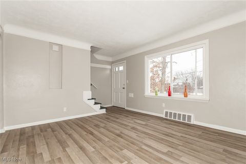 Tiny photo for 2400 Noble Road, Cleveland Heights, OH 44121 (MLS # 5179467)