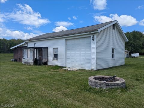 Tiny photo for 17536 Hosmer Road, Middlefield, OH 44062 (MLS # 5210328)