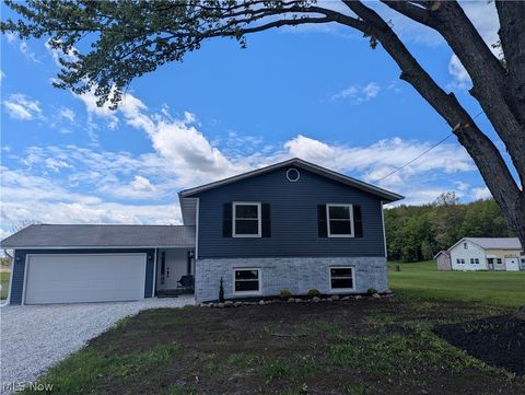 Tiny photo for 17536 Hosmer Road, Middlefield, OH 44062 (MLS # 5210328)