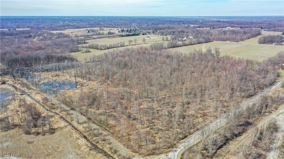 Kansas Road, Poland, Ohio image 6