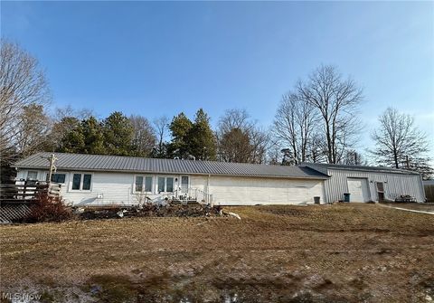 Homes For Sale - 20043 State Route 550<br/> Marietta, OH 45750