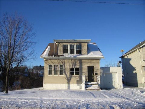 12808 Kadel Avenue Cleveland OH 44135