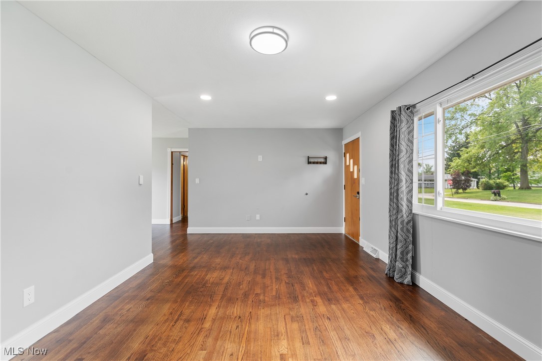 2821 Shellhart Road, Norton, Ohio image 6