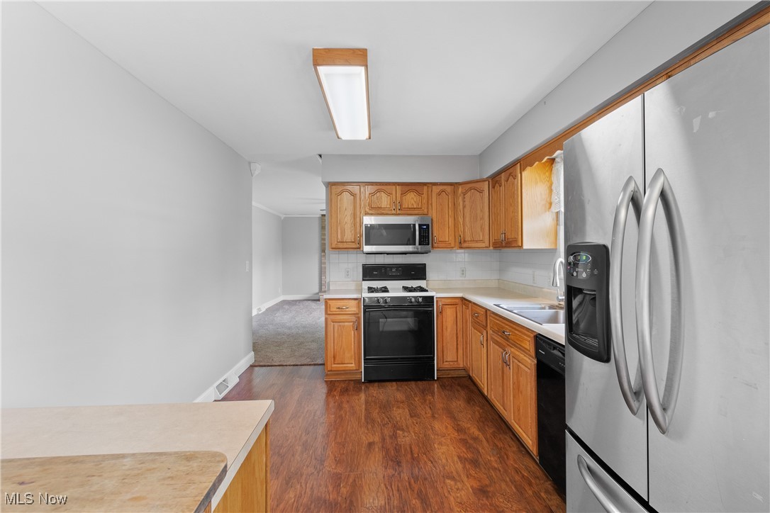 2821 Shellhart Road, Norton, Ohio image 11