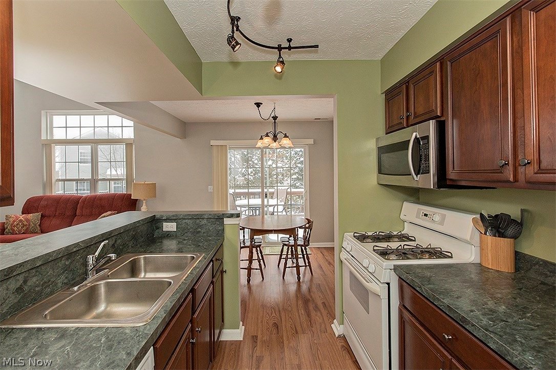 Huntsford Farms Ph 8 - Residential