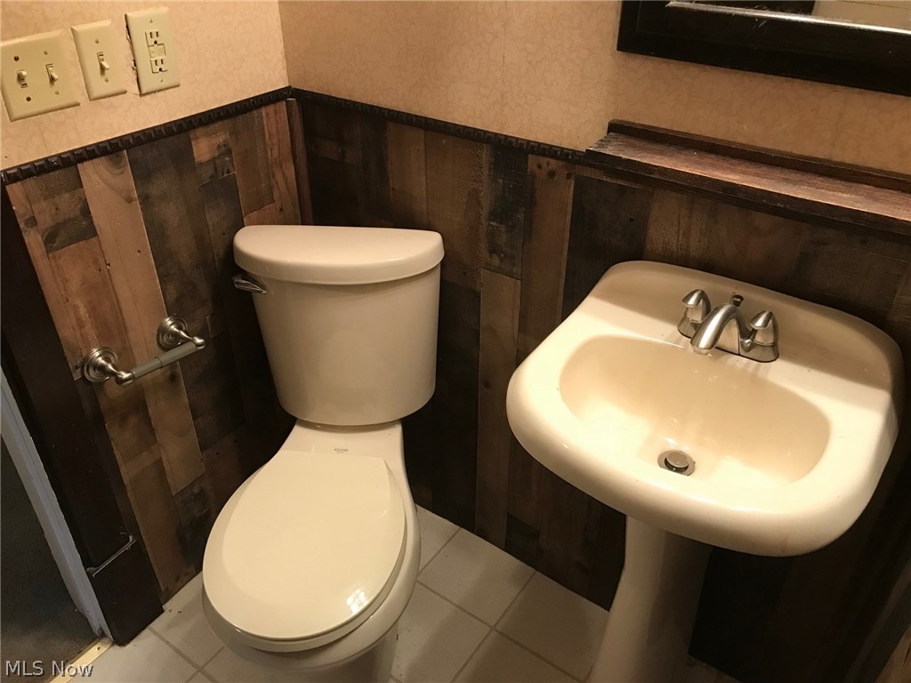 Euclid Shore - Residential