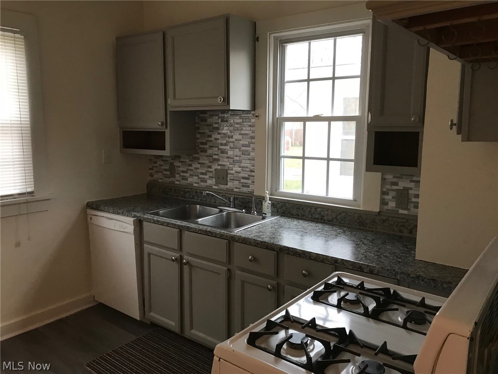 Euclid Shore - Residential