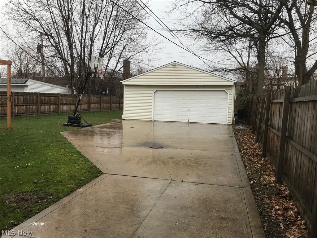 Euclid Shore - Residential