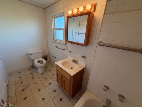 Tiny photo for 3546 W 126th Street, Cleveland, OH 44111 (MLS # 5255448)