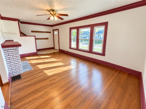 Tiny photo for 3546 W 126th Street, Cleveland, OH 44111 (MLS # 5255448)