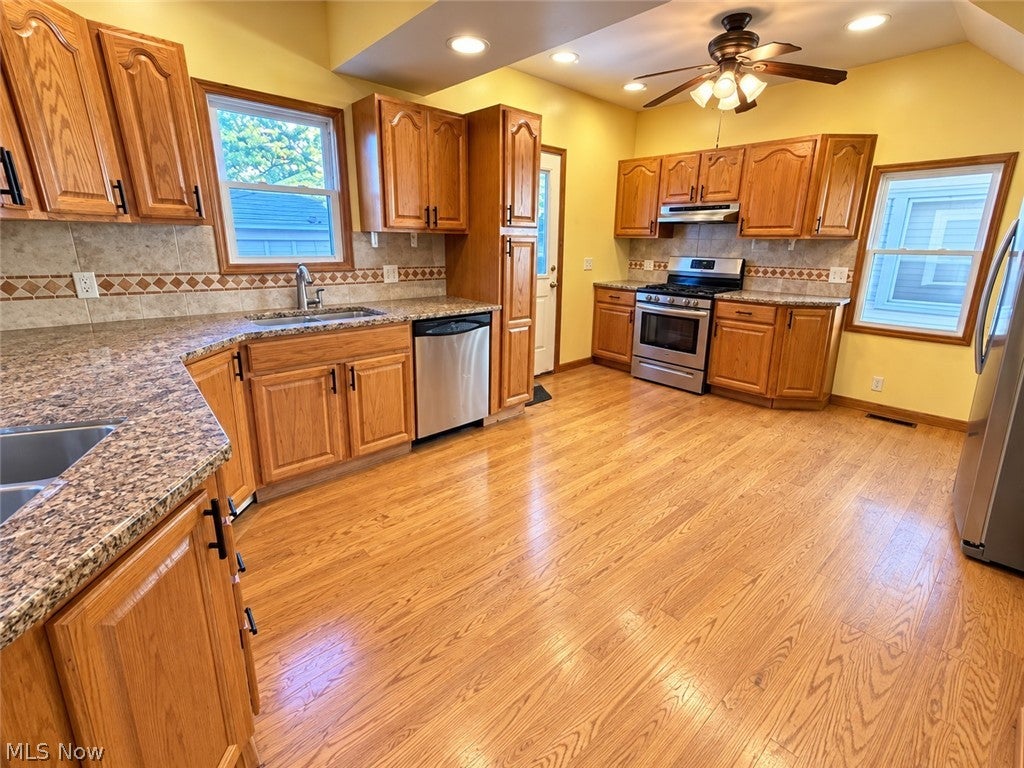 3546 W 126th Street