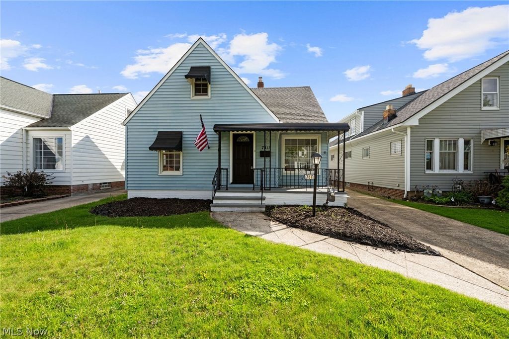 Photo of 7511 Wooster Pky PKWY, Parma, OH 44129 (MLS # 5203346)