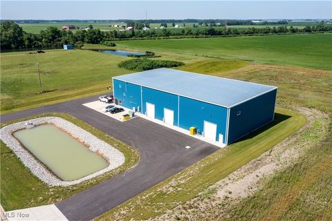 19 Fort Monroe Parkway Monroeville OH 44847