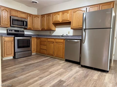 Tiny photo for 1733 Robindale Street, Wickliffe, OH 44092 (MLS # 5239402)