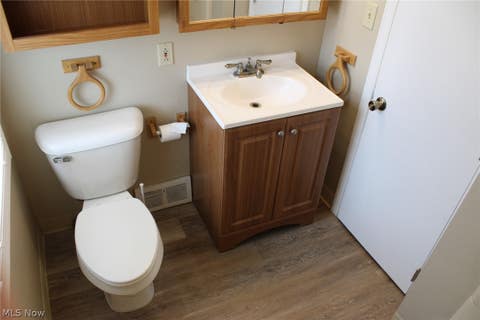 Tiny photo for 1733 Robindale Street, Wickliffe, OH 44092 (MLS # 5239402)