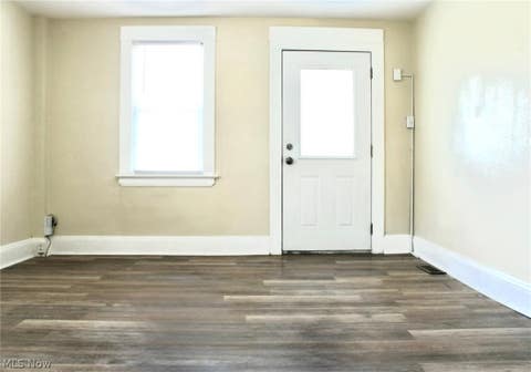 Tiny photo for 1733 Robindale Street, Wickliffe, OH 44092 (MLS # 5239402)