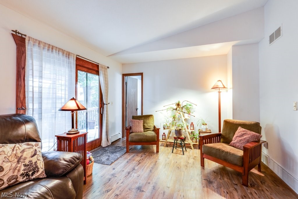 Gloria Glens - Residential