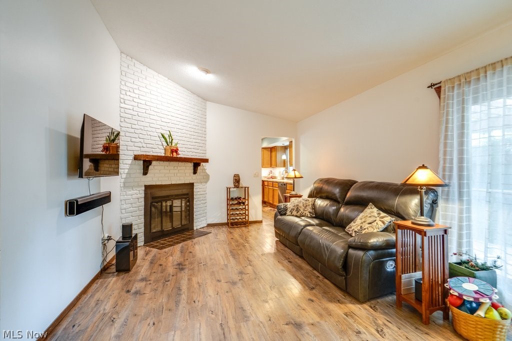 Gloria Glens - Residential