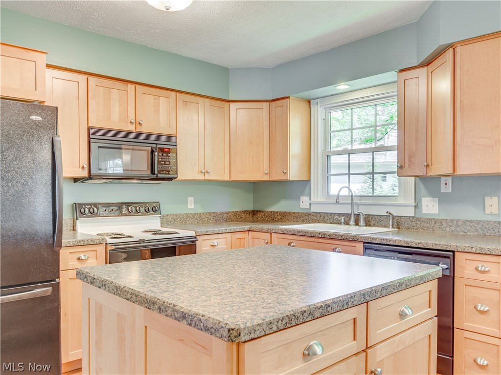 Hills & Dales Estates - Residential