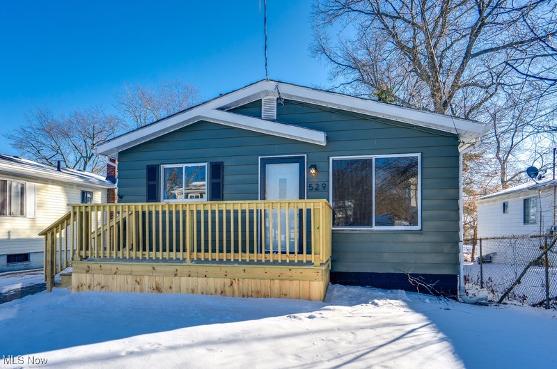 Kelly Ave - Residential