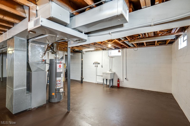 Kelly Ave - Residential