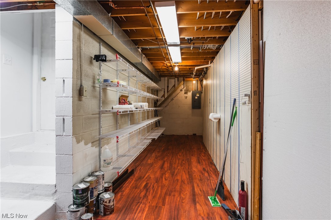 Mcpherson Manor - Residential