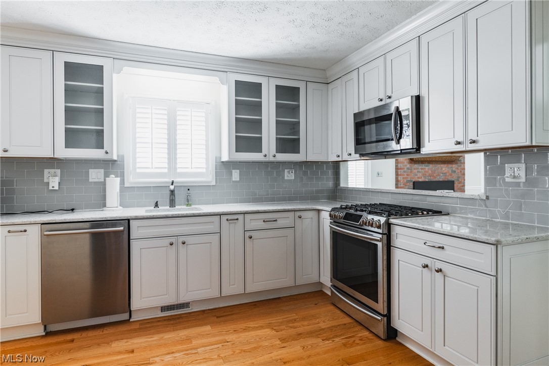 Mcpherson Manor - Residential