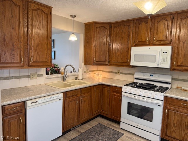 Villas At Kings Creek Condo - Residential