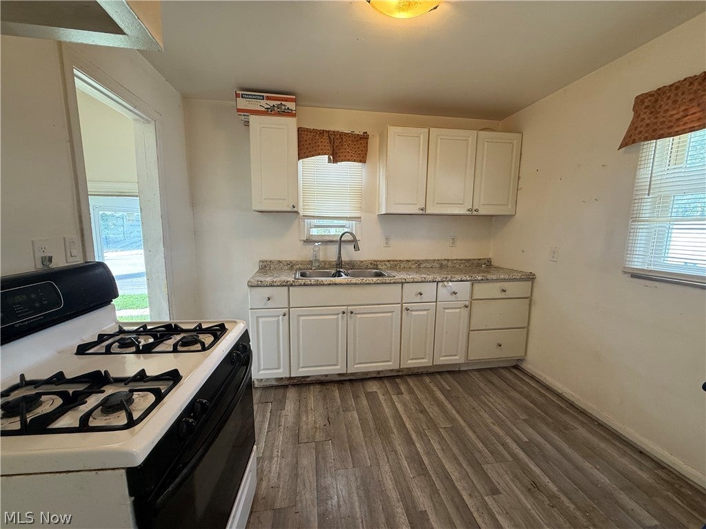 18011 Windward Road