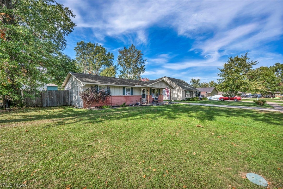 1700 Urban Circle S