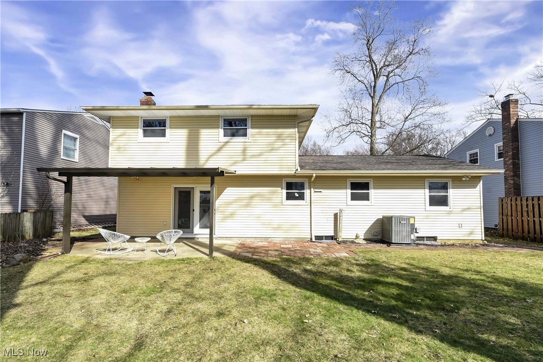 4520 Brendan Lane, North Olmsted, Ohio image 15