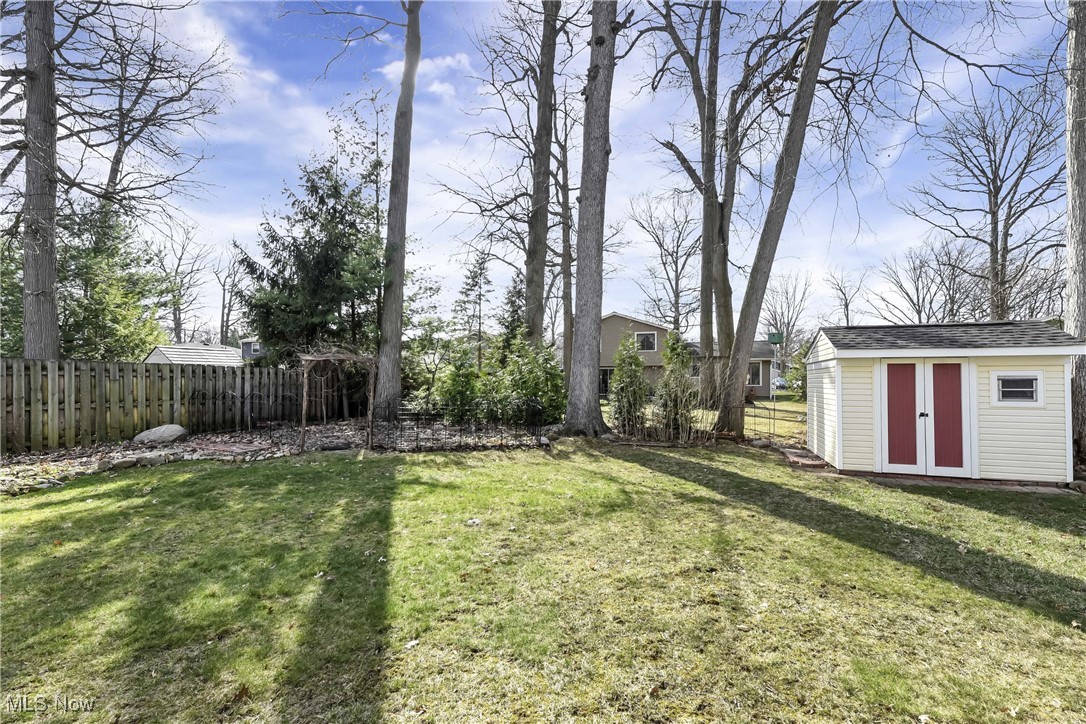 4520 Brendan Lane, North Olmsted, Ohio image 18
