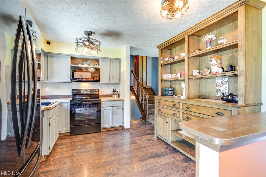 Ridge Heights - Residential