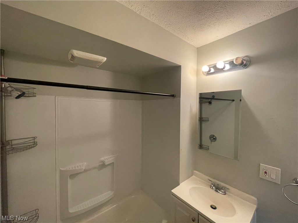 Jh Hardys Sub - Residential Lease