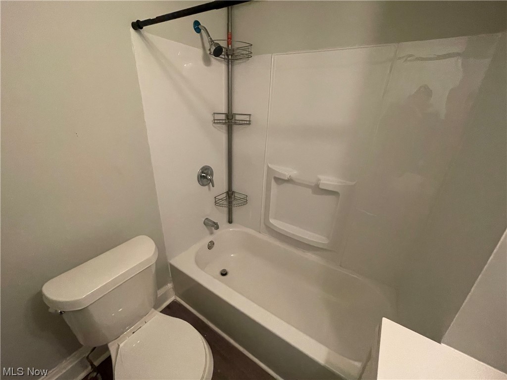 Jh Hardys Sub - Residential Lease