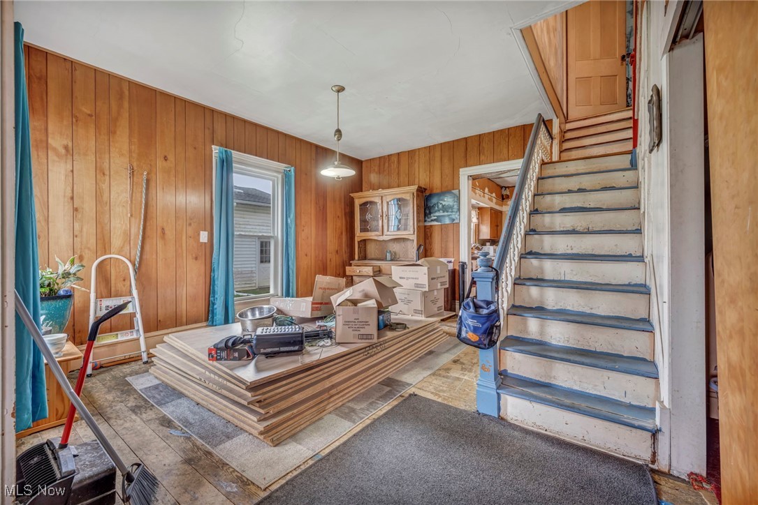 210 N Center Street, Newton Falls, Ohio image 8